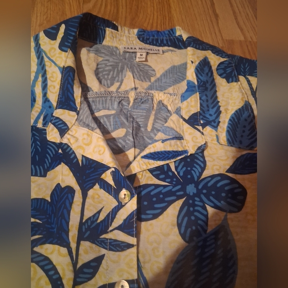 NWT Ladies Beautiful Top By Sara Michelle, Sz M - Picture 7 of 7